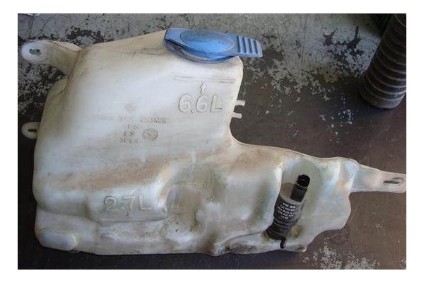 Recambio de deposito limpiaparabrisas para seat cordoba berlina (6k2)(08.1999 ) 1.4 referencia OEM IAM   