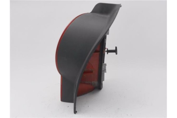 Recambio de piloto trasero izquierdo para renault modus i 1.4 (jp01, jp0j) referencia OEM IAM 8200538786  