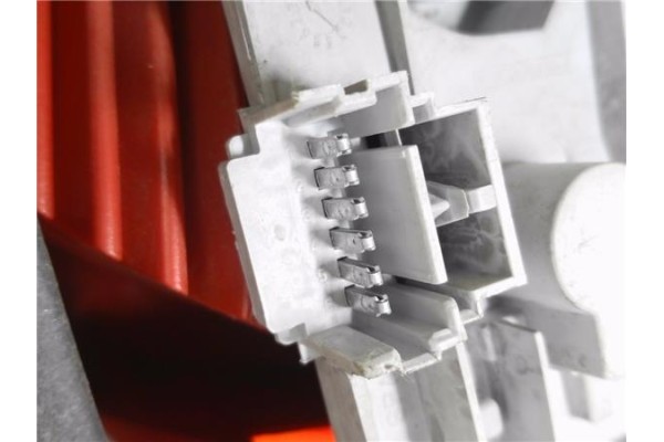 Recambio de piloto trasero izquierdo para renault modus i 1.4 (jp01, jp0j) referencia OEM IAM 8200538786  