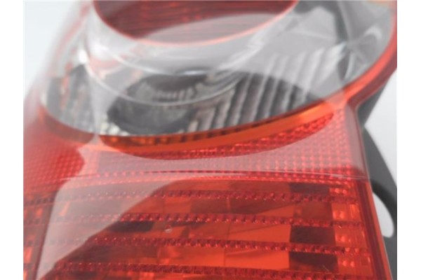 Recambio de piloto trasero izquierdo para renault modus i 1.4 (jp01, jp0j) referencia OEM IAM 8200538786  