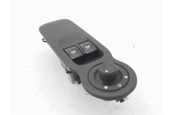 Recambio de mando elevalunas delantero izquierdo para renault modus i 1.4 (jp01, jp0j) referencia OEM IAM 8200277630A  