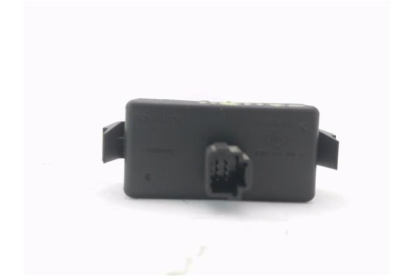 Recambio de interruptor luces emergencia para renault modus i 1.4 (jp01, jp0j) referencia OEM IAM 8200214896  