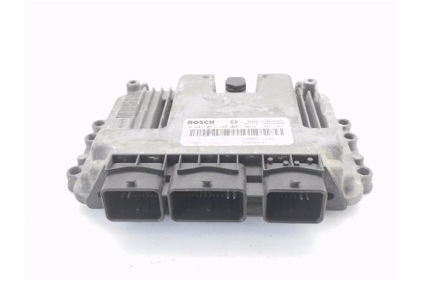 Recambio de centralita para renault master ii fase 2 furgón 1.9 l1h1 caja cerrada 3.3 to referencia OEM IAM 8200311539 281011148