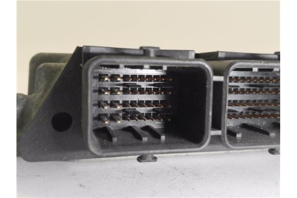 Recambio de centralita para renault master ii fase 2 furgón 1.9 l1h1 caja cerrada 3.3 to referencia OEM IAM 8200311539 281011148