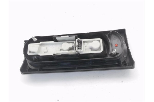 Recambio de piloto trasero derecho para renault rapid /express (f40) 1.4 1.1 kombi referencia OEM IAM 7701039729  