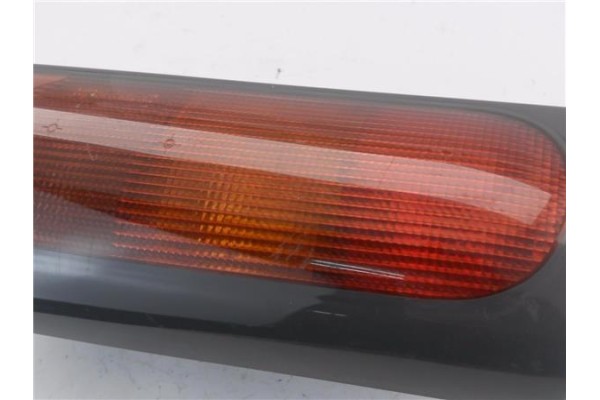 Recambio de piloto trasero derecho para renault rapid /express (f40) 1.4 1.1 kombi referencia OEM IAM 7701039729  