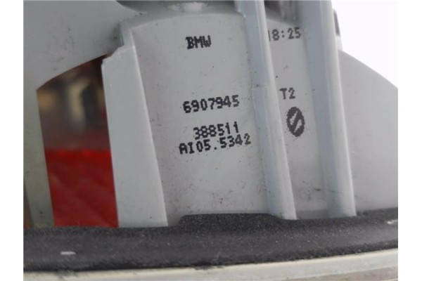 Recambio de piloto porton trasero izquierdo para bmw serie 3 berlina (e46) 2.5 325i referencia OEM IAM 6907945  