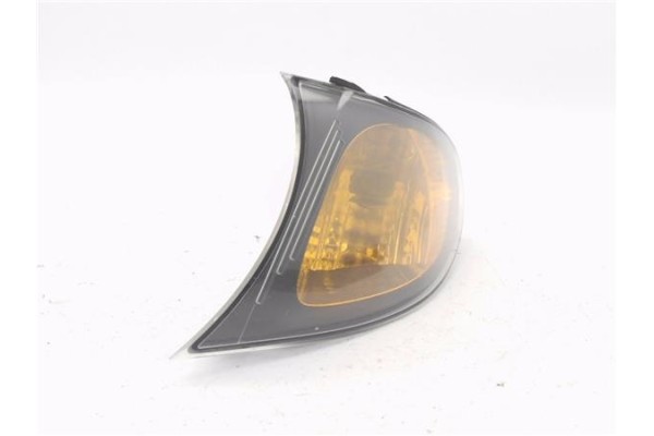 Recambio de intermitente delantero izquierdo para bmw serie 3 berlina (e46) 2.5 325i referencia OEM IAM 388701  