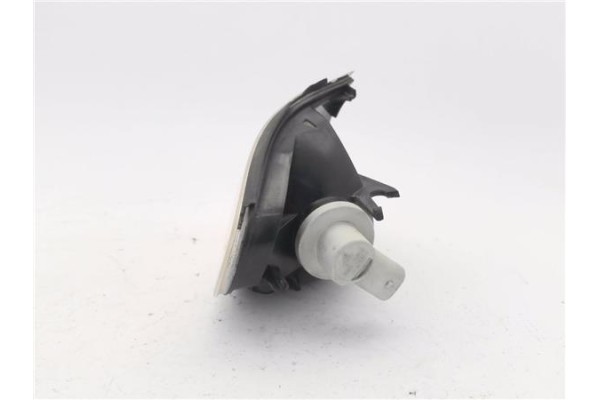 Recambio de intermitente delantero izquierdo para bmw serie 3 berlina (e46) 2.5 325i referencia OEM IAM 388701  