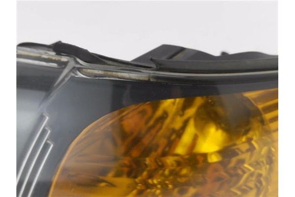 Recambio de intermitente delantero izquierdo para bmw serie 3 berlina (e46) 2.5 325i referencia OEM IAM 388701  