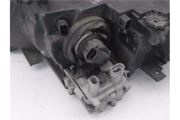 Recambio de faro xenon derecho para bmw serie 3 berlina (e46) 2.5 325i referencia OEM IAM 1305235714 1307329074 