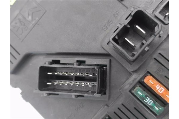 Recambio de bsi para peugeot 206 cc cabrio-coupé 1.6 cc referencia OEM IAM 9653667680 S118085220E 