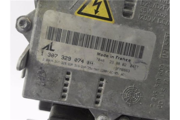 Recambio de faro xenon izquierdo para bmw serie 3 berlina (e46) 2.5 325i referencia OEM IAM 1301177271 1307329074 