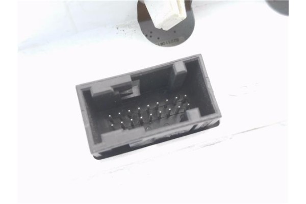 Recambio de pantalla para peugeot 206 cc cabrio-coupé 1.6 cc referencia OEM IAM 96564643XT 216790293A 