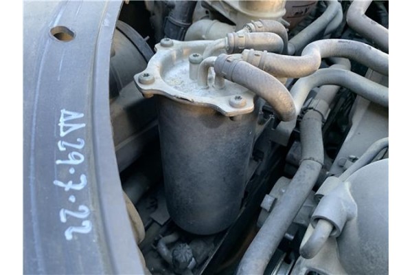 Recambio de soporte filtro gasoil para volkswagen golf v (1k1) 2.0 tdi 16v referencia OEM IAM 1K0127811D  