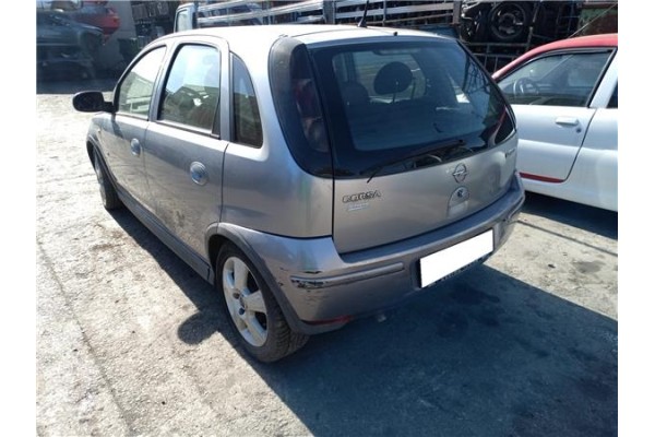 opel corsa c del año 2005