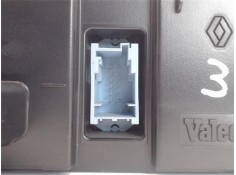 Recambio de mandos climatizador para renault megane ii berlina 3p referencia OEM IAM 8200070752 69340005 