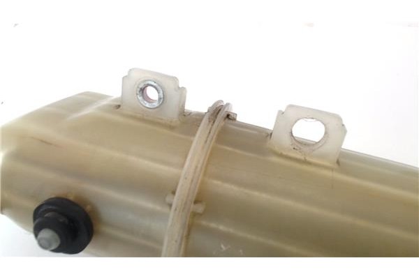 Recambio de botella expansion para lexus is ii (_xe2_) 220 d (ale20) referencia OEM IAM 1647026110 108KPA 