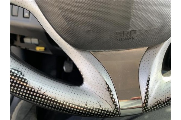 Recambio de volante para renault clio iv 1.5 business referencia OEM IAM 484006465R  