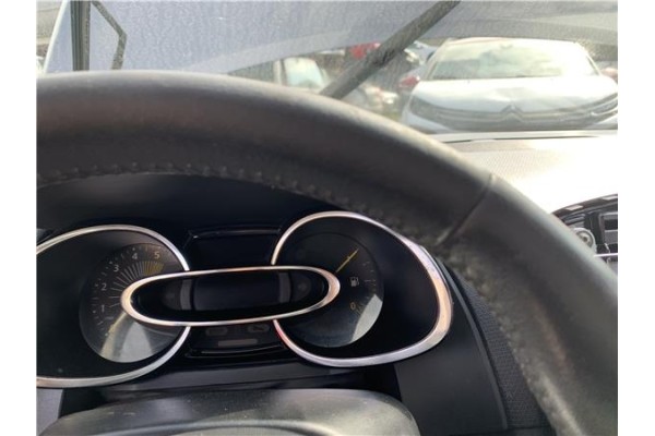 Recambio de volante para renault clio iv 1.5 business referencia OEM IAM 484006465R  