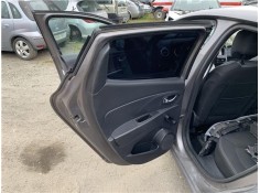 Recambio de puerta trasero izquierda para renault clio iv 1.5 business referencia OEM IAM 821016892R  