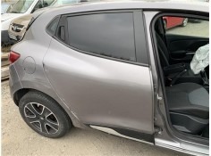 Recambio de puerta trasero derecha para renault clio iv 1.5 business referencia OEM IAM 821008626R  