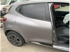 Recambio de puerta trasero derecha para renault clio iv 1.5 business referencia OEM IAM 821008626R  