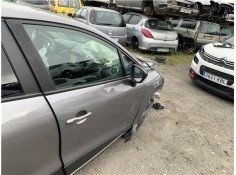 Recambio de puerta delantero derecha para renault clio iv 1.5 business referencia OEM IAM 801008302R  