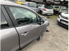 Recambio de puerta delantero derecha para renault clio iv 1.5 business referencia OEM IAM 801008302R  