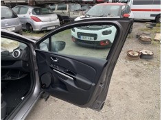 Recambio de puerta delantero derecha para renault clio iv 1.5 business referencia OEM IAM 801008302R  