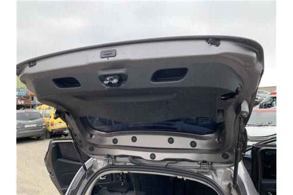 Recambio de porton trasero para renault clio iv 1.5 business referencia OEM IAM 901009631R  