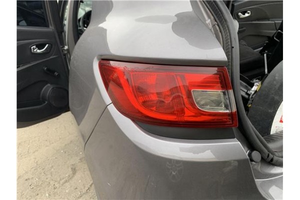 Recambio de piloto trasero izquierdo para renault clio iv 1.5 business referencia OEM IAM 265554091R  