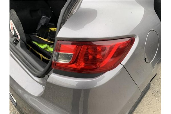 Recambio de piloto trasero derecho para renault clio iv 1.5 business referencia OEM IAM 265502631R  