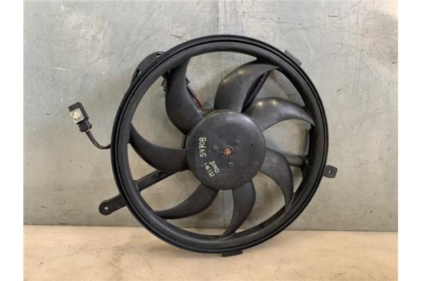 Recambio de electroventilador para mini one 1.4 95cv referencia OEM IAM 130303019  