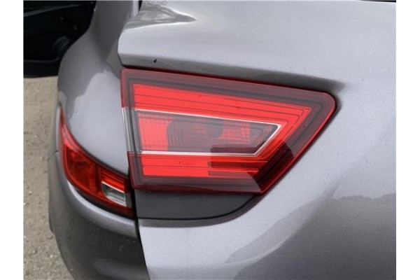 Recambio de piloto porton trasero izquierdo para renault clio iv 1.5 business referencia OEM IAM 265554091R  