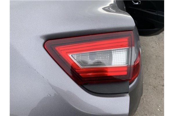 Recambio de piloto porton trasero derecho para renault clio iv 1.5 business referencia OEM IAM 265502631R  