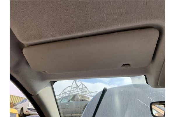 Recambio de parasol izquierdo para renault clio iv 1.5 business referencia OEM IAM 964012136R  