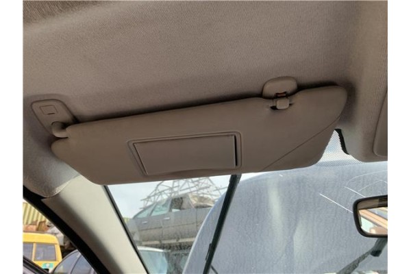 Recambio de parasol izquierdo para renault clio iv 1.5 business referencia OEM IAM 964012136R  