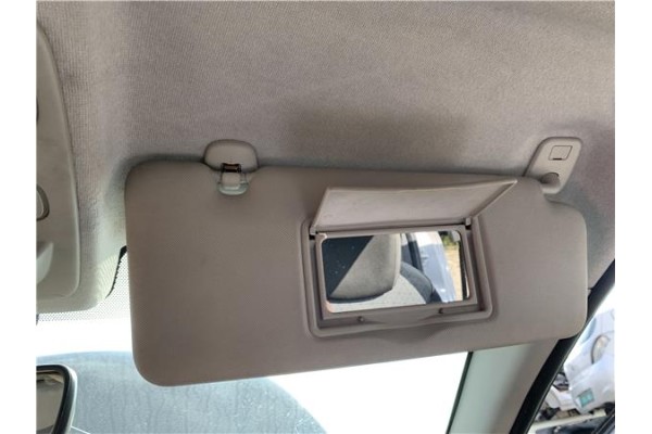 Recambio de parasol derecho para renault clio iv 1.5 business referencia OEM IAM 964008139R  