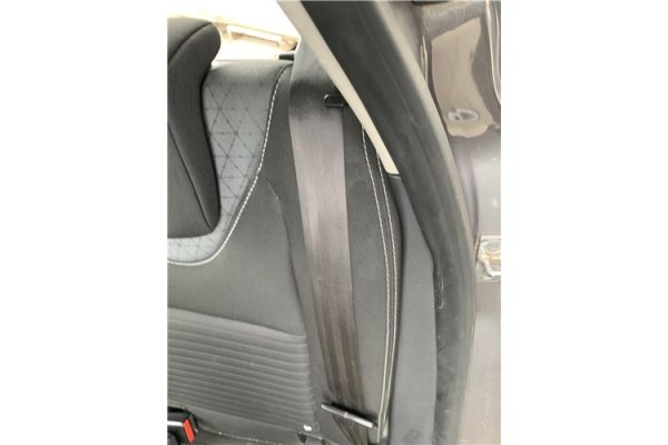 Recambio de cinturon seguridad trasero izquierdo para renault clio iv 1.5 business referencia OEM IAM 888404130R  