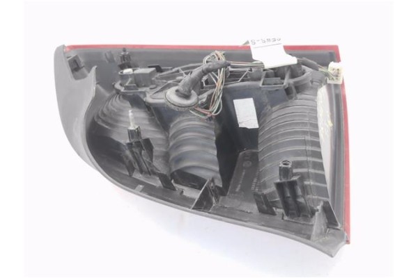 Recambio de piloto trasero izquierdo para nissan primera berlina (p12) 2.0 acenta referencia OEM IAM 89024270  