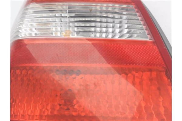 Recambio de piloto trasero izquierdo para nissan primera berlina (p12) 2.0 acenta referencia OEM IAM 89024270  