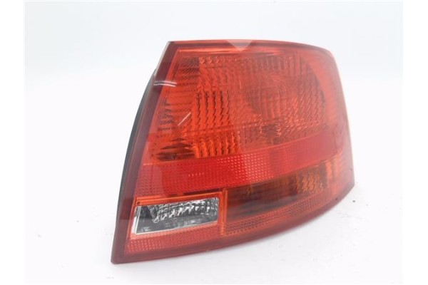 Recambio de piloto trasero derecho para audi a4 avant (8e) 1.8 t referencia OEM IAM   