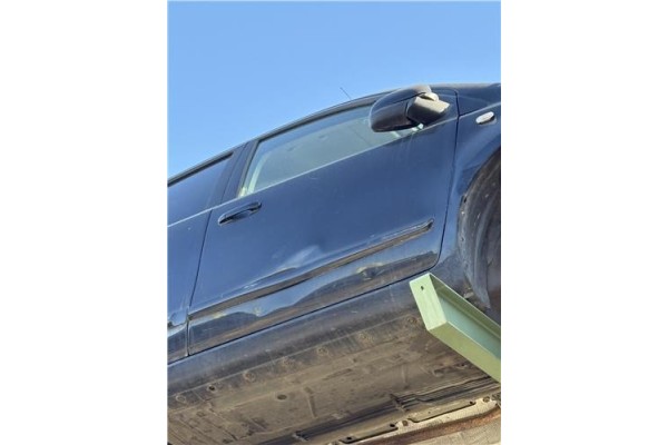 Recambio de puerta delantero derecha para nissan note (e11e) 1.5 dci referencia OEM IAM   