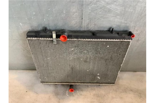 Recambio de radiador para citroen c4 berlina 2.0 exclusive referencia OEM IAM 1330S5  