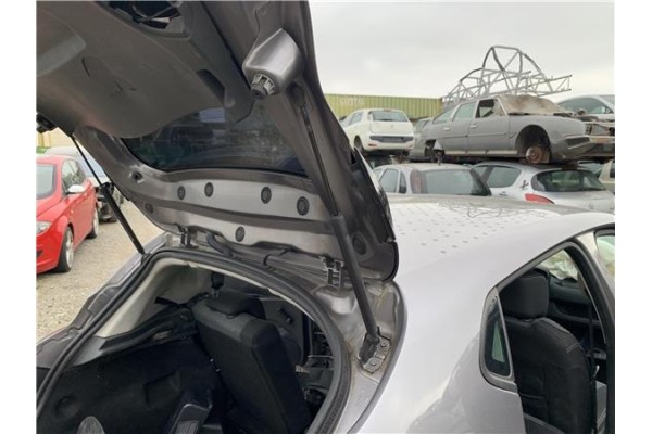 Recambio de amortiguador porton para renault clio iv 1.5 business referencia OEM IAM 844308661R  