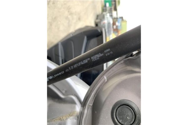 Recambio de amortiguador porton para renault clio iv 1.5 business referencia OEM IAM 844308661R 7000210533D0 