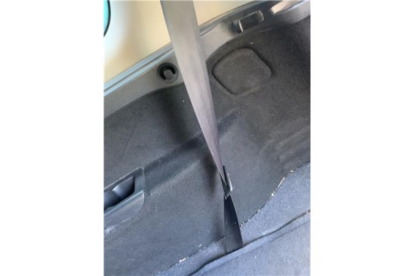 Recambio de cinturon 3ª fila derecho para renault grand scénic iii (jz0/1_) 1.5 dci referencia OEM IAM 898400001R  