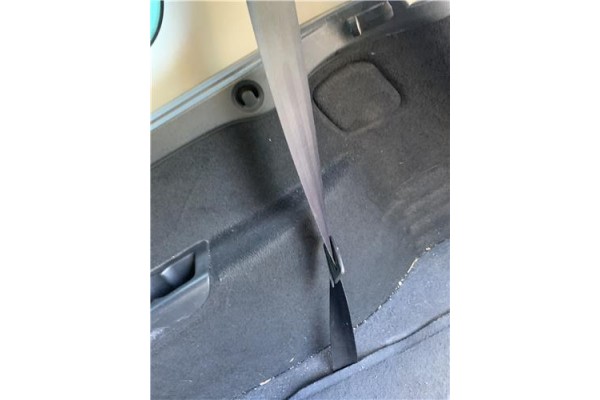 Recambio de cinturon 3ª fila derecho para renault grand scénic iii (jz0/1_) 1.5 dci referencia OEM IAM 898400001R  