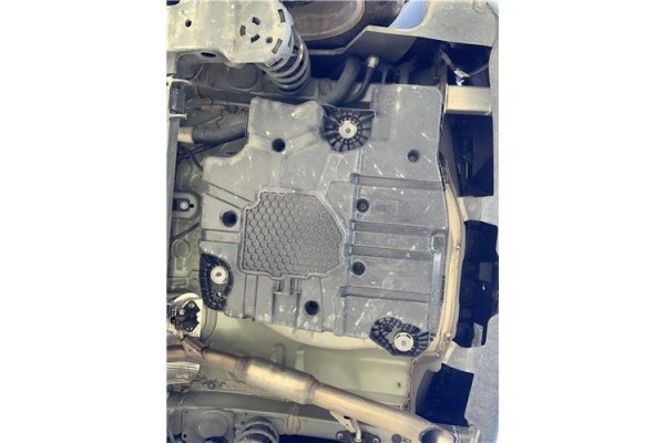 Recambio de deposito ad blue para citroen c4 cactus 1.5 business class referencia OEM IAM 9812914780  